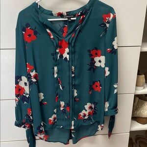 41 Hawthorn Teal Blouse with Red and White Floral Pattern